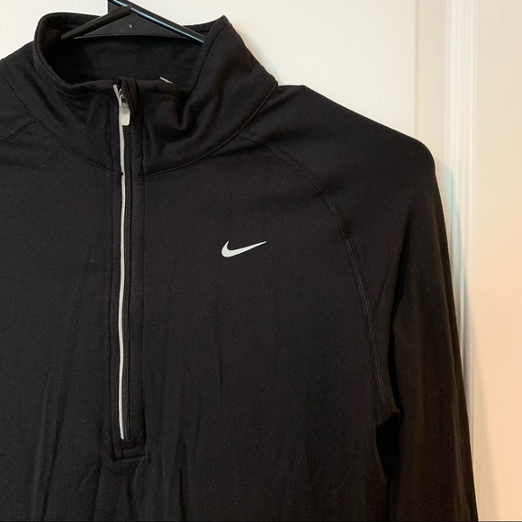 Nike black dri-fit pullover half zip top - Picture 2 of 5